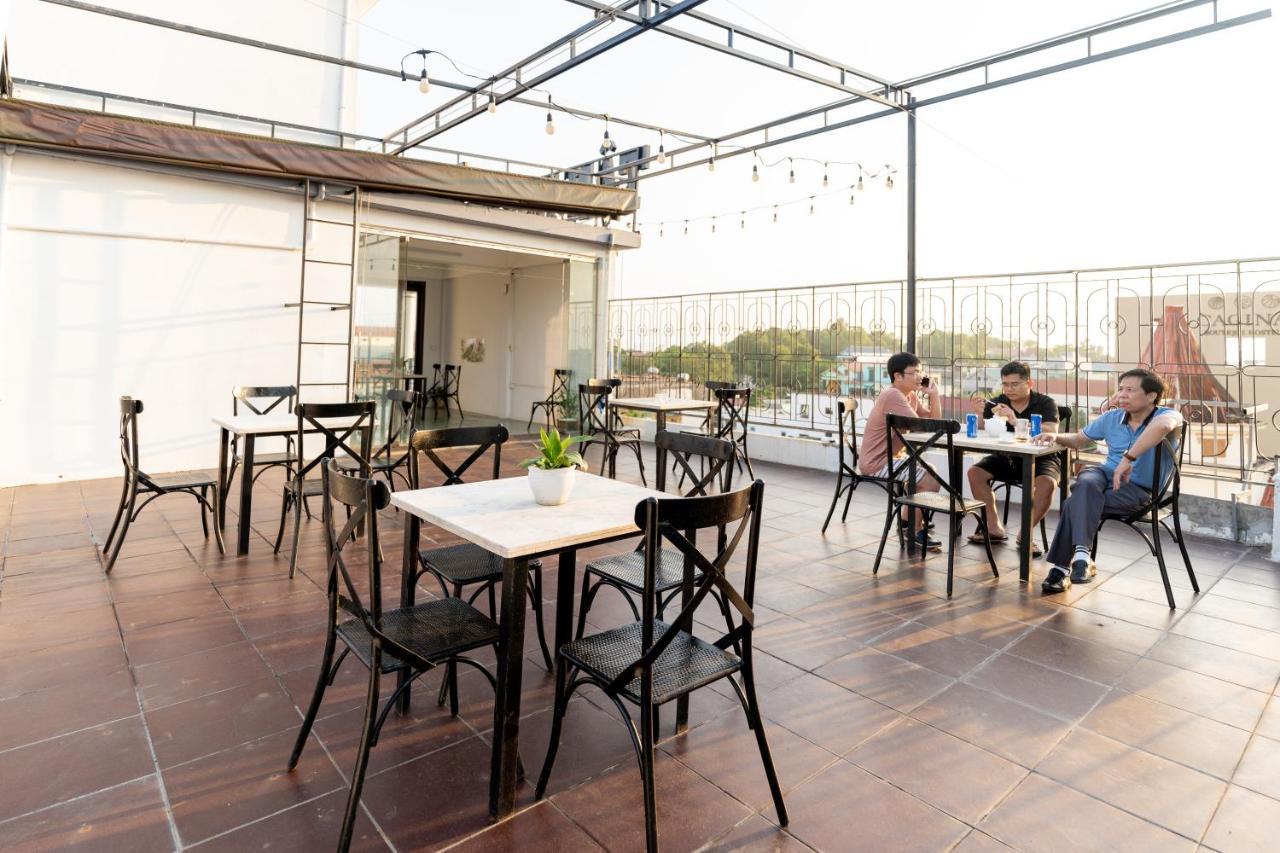 Tan Hoang Minh Hotel Dong Hoi Eksteriør bilde